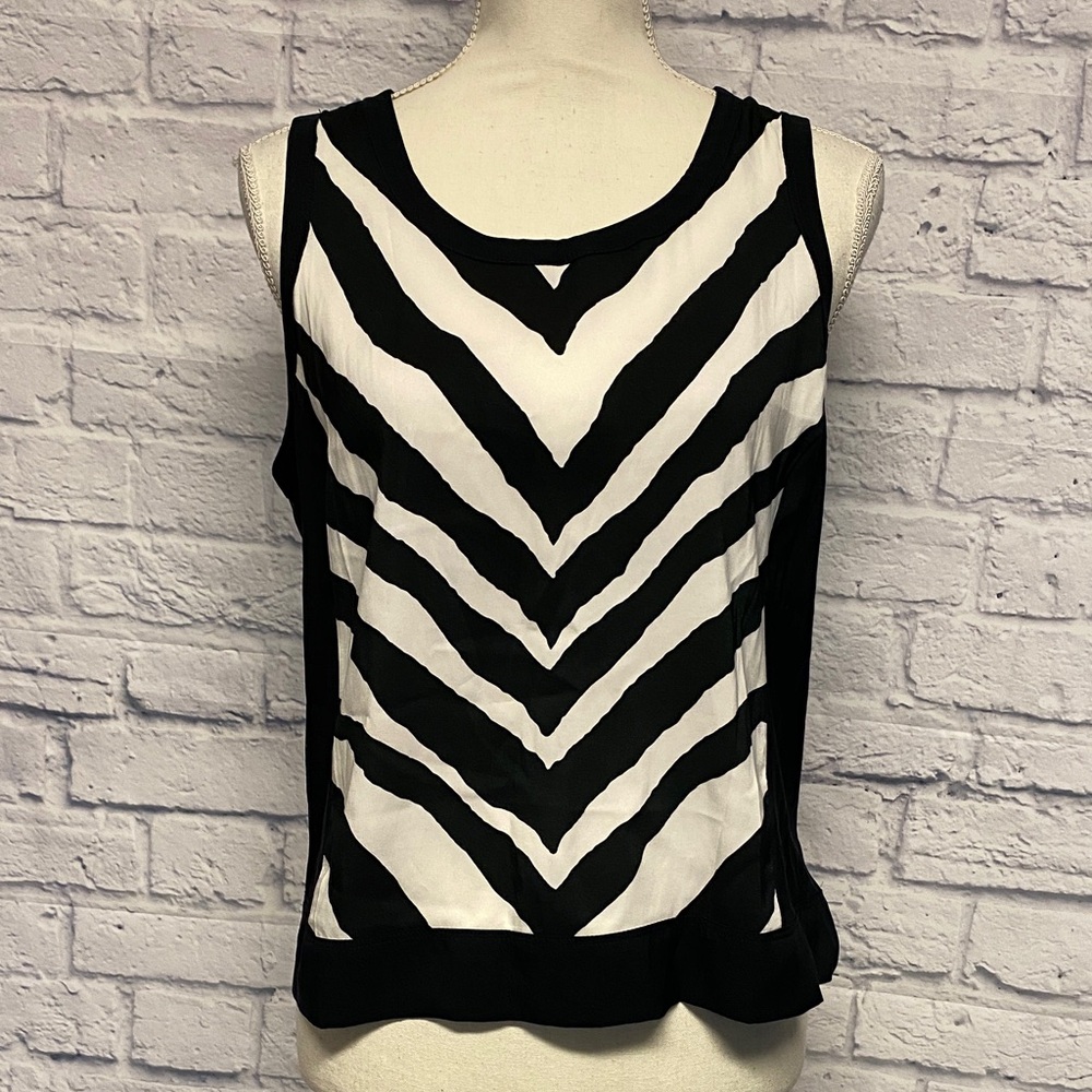 Express Zebra Chevron Patterned Satin Tank Top Size Medium